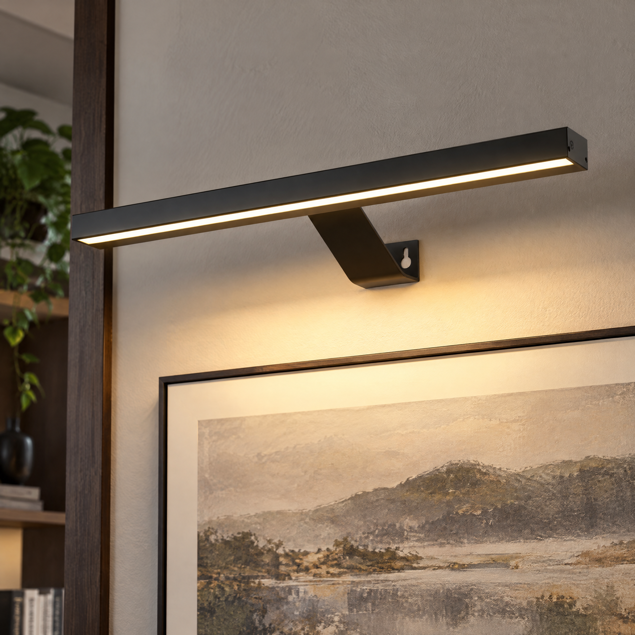 Rechargeable Picture Bar — photograph 1